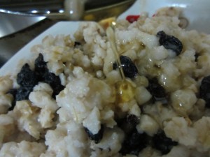 готовим сочево, sochevo for kuti Разбавляем мед для кути,