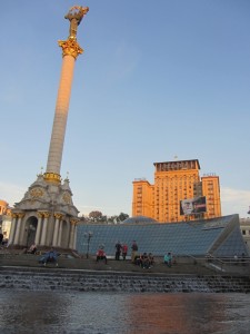 Киев Столица Украины, Самая большая статуя в Европе, Kiev the capital of Ukraine Красота современного киева, Киев центр города.
