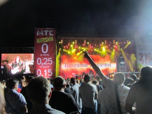 Пикейные жилеты в Одессе, Pique vests in Odessa Рок фестиваль в одессе, бесплатный рок концерт.