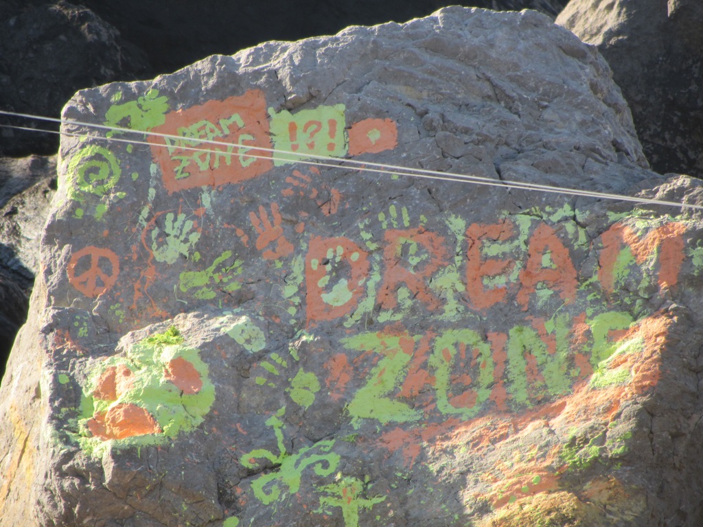 Творчество в Крыму Форос фото, Creativity Foros Crimea photo. Рисунки на камнях дикий пляж Форос