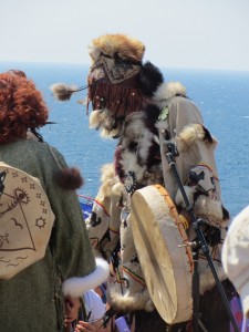 Эзотерика Крым, Выступление шаманов, spirituality Crimea. Шаманы Байкала с музыкальными инструментами.