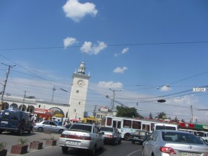 Автостопом в Симферополь, Hitchhiker's Guide to Simferopol. Как выехать автостопом из Симферополя.