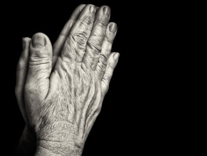 Как надо молиться правильно, Какие бывают виды молитв, Как надо молиться Богу, Old wrinkled hands praying Как правильно молиться, Самая сложная молитва,