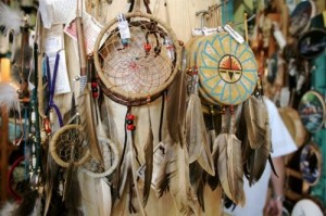 Для чего нужен ловец снов, Что такое ловец слов, истории о происхождении ловцов снов, dlya-chego-nuzhen-lovec-snov. Мужской и женский ловец снов, Легенда о ловце снов,