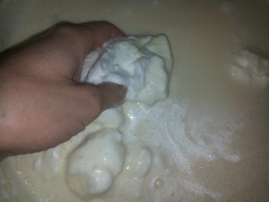 как вводить белки в тесто блинов, belki v testo