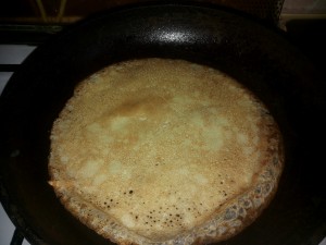 блины, выпикание блинов, blin na skovorode