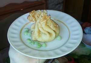 красиво завернуть блины с начинкой, блинчики мешочком, блины торбой, bliny meshochkom