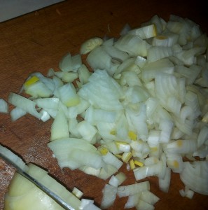 порезать мелко лук, luk porezat'