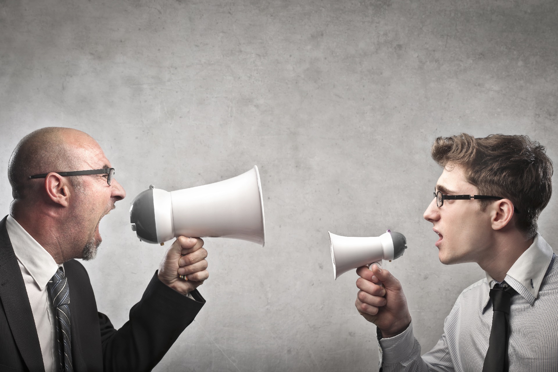 Преимущества лидеров, Как стать лидером и развить в себе лидерские качества, Лидерами рождаются, или становятся.