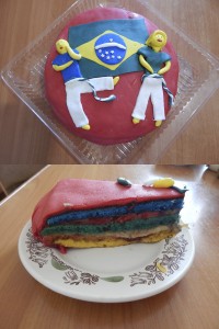 как испечь бисквитный торт, тесто для бисквита, как выпекать бисквитный корж, начинка для бисквитного торта, клубничная пропитка, лимонный крем для бисквита, украшение на торт из мастики как испечь бисквитный торт, тесто для бисквита, как выпекать бисквитный корж, начинка для бисквитного торта, клубничная пропитка, лимонный крем для бисквита, украшение на торт из мастики