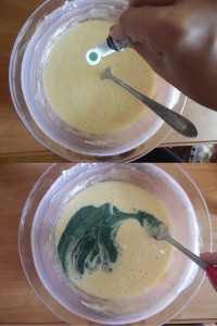 как испечь бисквитный торт, тесто для бисквита, как выпекать бисквитный корж, начинка для бисквитного торта, клубничная пропитка, лимонный крем для бисквита, украшение на торт из мастики как испечь бисквитный торт, тесто для бисквита, как выпекать бисквитный корж, начинка для бисквитного торта, клубничная пропитка, лимонный крем для бисквита, украшение на торт из мастики