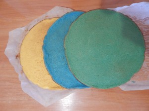 как испечь бисквитный торт, тесто для бисквита, как выпекать бисквитный корж, начинка для бисквитного торта, клубничная пропитка, лимонный крем для бисквита, украшение на торт из мастики как испечь бисквитный торт, тесто для бисквита, как выпекать бисквитный корж, начинка для бисквитного торта, клубничная пропитка, лимонный крем для бисквита, украшение на торт из мастики