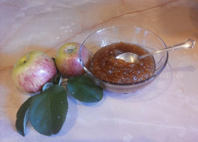 Как сделать яблочное повидло в домашних условиях, Рецепт приготовления яблочного повидла с фотографиями, Как правильно варить яблочное повидло.