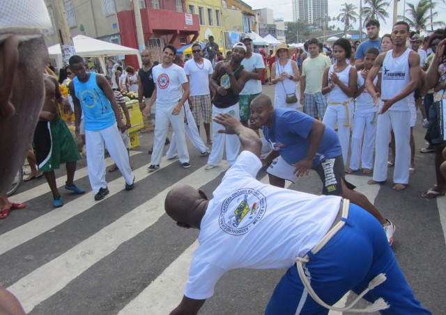 капоэйра Самый красивый и мудрый вид спорта и борьбы капоэйра Самый красивый и мудрый вид спорта и борьбы