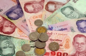 стоимость отдыха в Таиланде, цены на острове Пхукет осенью 2015, какова стоимость отдыха на Пхукете, месяц в Таиланде, аренда жилья на Пхукете, расходы на отдых в Таиланде, Пхукет на байке, стоимость 10 дней отдыха на Пхукете, на одном из пляжей Пхукета