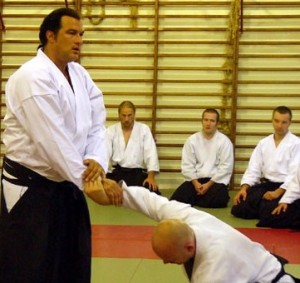 стивен сигал, айкидо, какой дан в айкидо у стивена сигала, sigal aykido