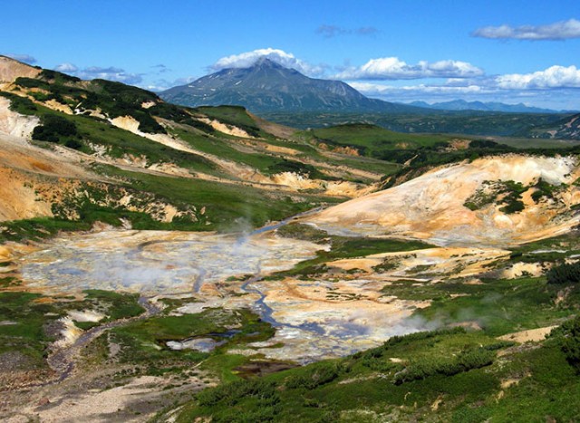 аномальные зоны России, мистические места на планете, аномальная зона, самые невероятные истории, аномалия этой зоны, странные явления, происходят невероятные события, загадочные места, странное явление в этом месте, страшное и опасное место, необъяснимые происшествия, мистическое место России, происходит нечто ужасное, страшное зрелище