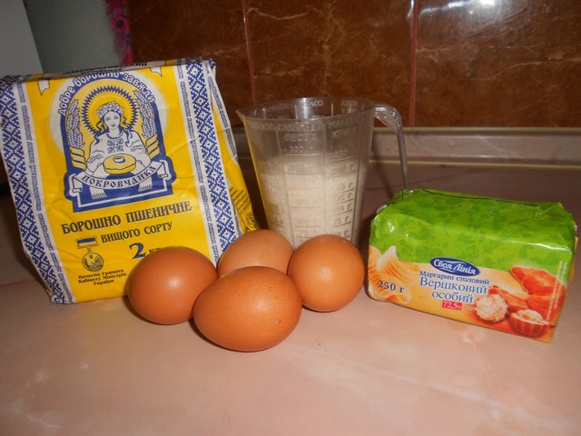 produkty dlja vafel'nyh trubochek